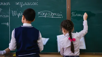 Покупка школьной формы - в Минпросвещения обратились к родителям