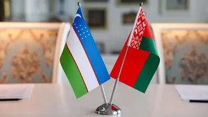 Беларусь предложила Узбекистану проводить большую часть расчетов в нацвалютах