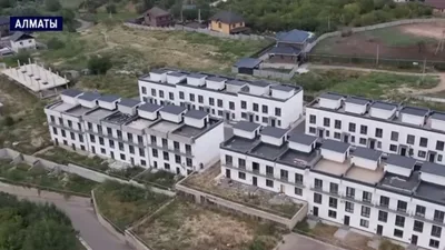 В Алматы десятки семей купили квартиры, а через несколько лет узнали, что недвижимость им не принадлежит