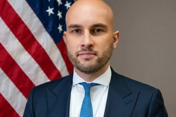 Кандидат на пост посла США в Баку — мультимиллионер