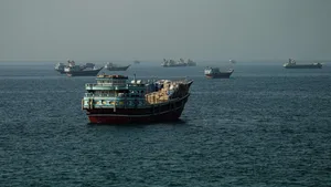 ВТО и МВФ предупредили о риске дефицита нефти из-за блокады Ормузского пролива