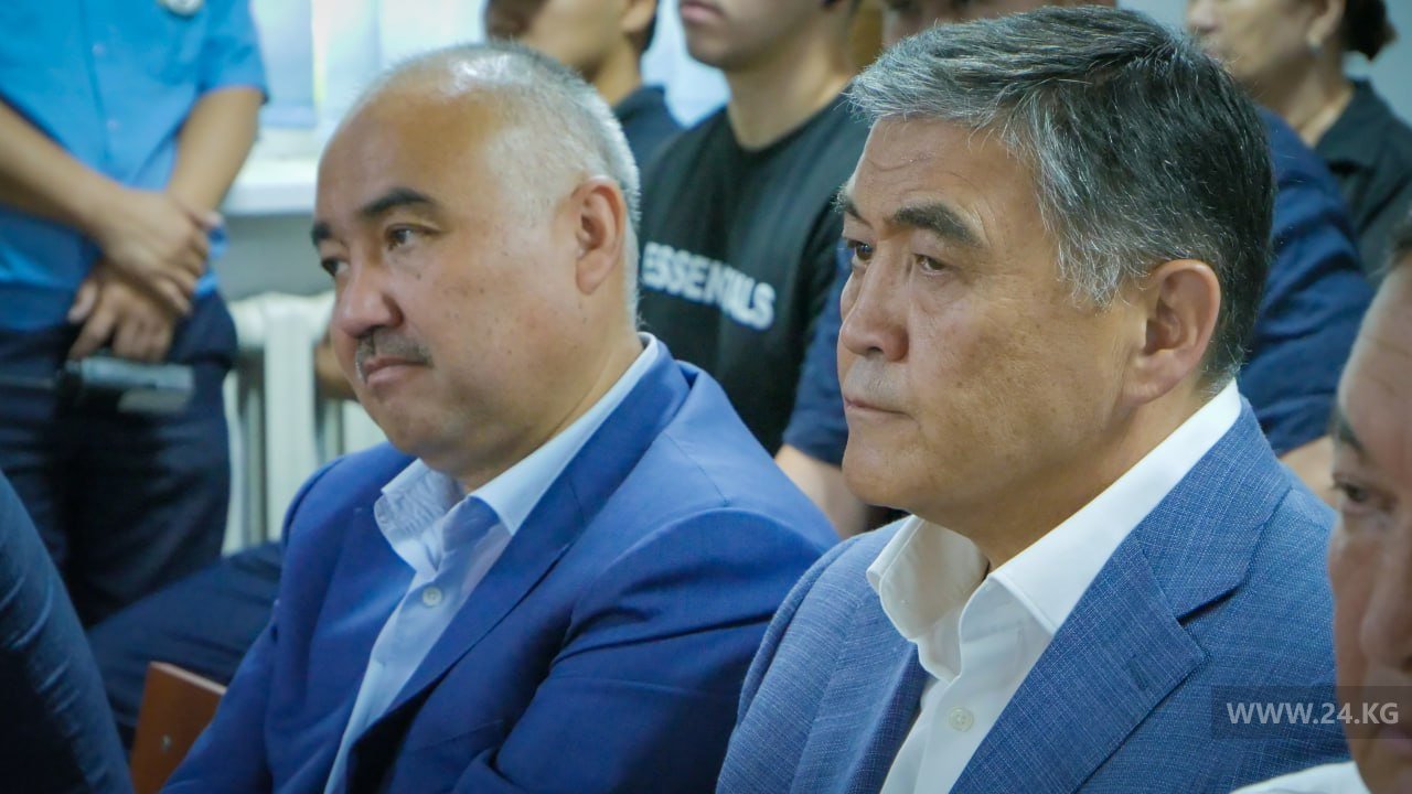 Сурабалдиева и Ташиев устроили перепалку в суде по делу о захвате власти