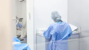 Пенсионеру крупно повезло с наказанием после скандала в больнице Костанайской области
