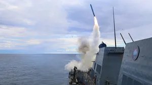 ВС США начали вторую волну ударов по военным объектам Ирана