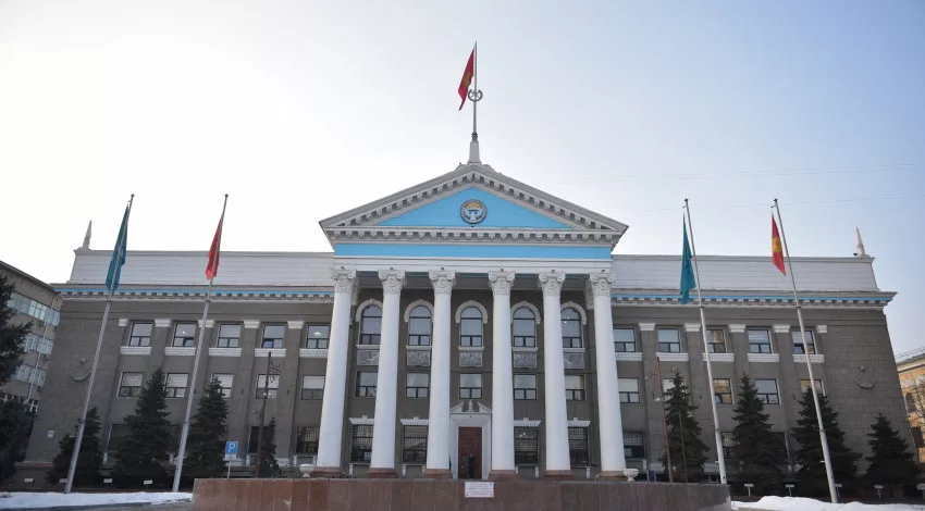 Суд признал законным действия мэрии города Бишкек по Дому художников