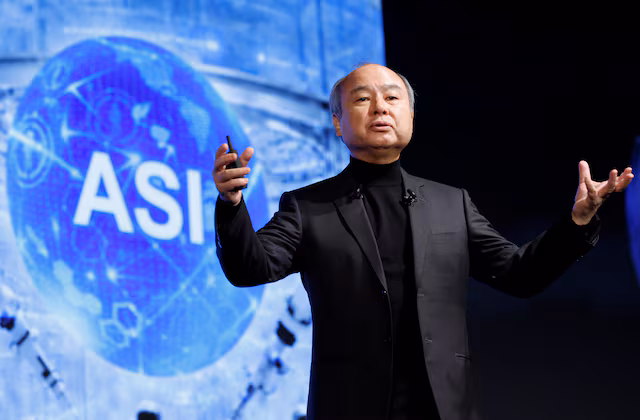 Глава SoftBank: к 2040 году ИИ будет требовать $5 трлн в год и станет высшей формой жизни