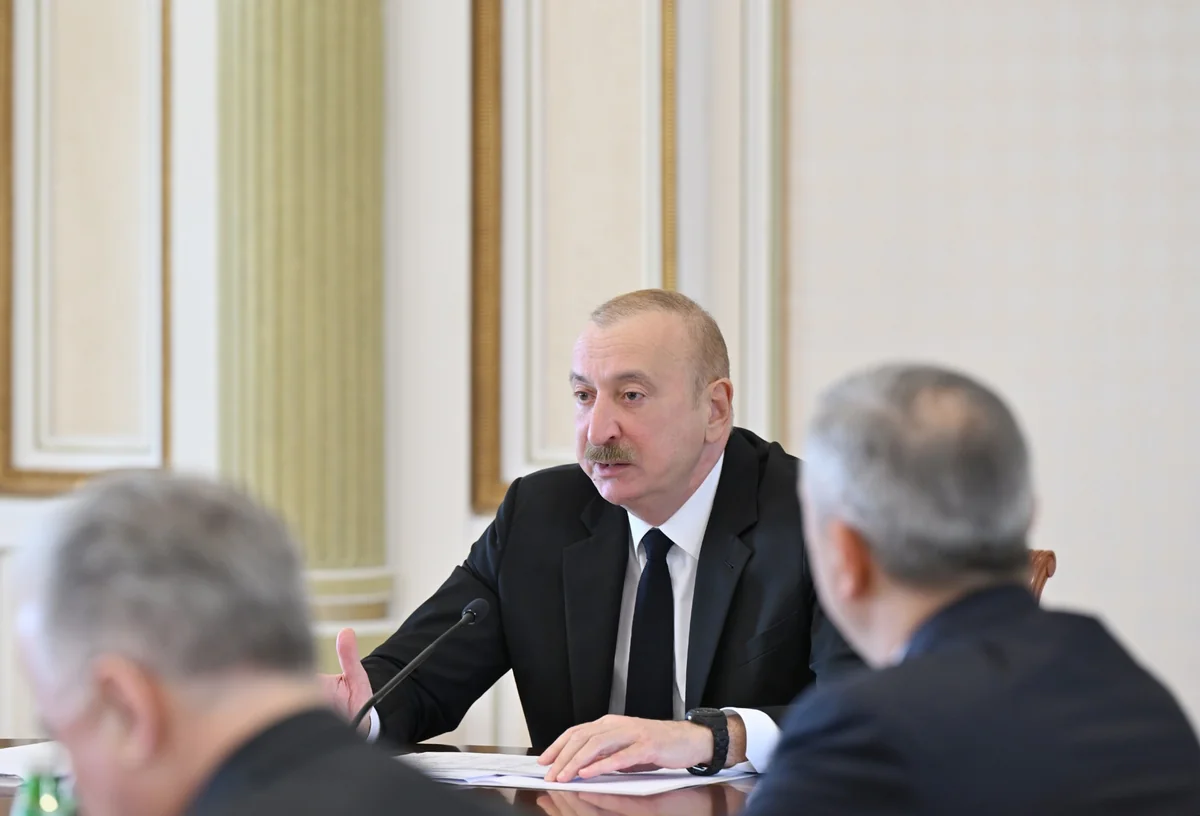 Ильхам Алиев: За последние 20 лет Азербайджан практически полностью обновил свой парк техники