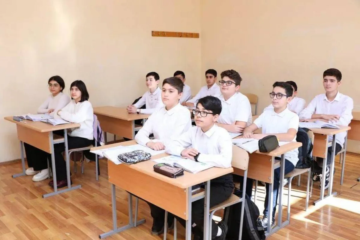 Срок подачи заявлений в лицеи и гимназии Азербайджана продлен до завтра