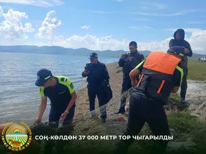 Из озера Сон-Куль вытащили 37 тысяч метров незаконных рыболовных сетей