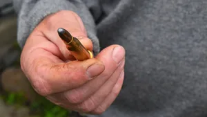 Попался в аэропорту: астанчанин настрадался из-за находки возле ЛРТ