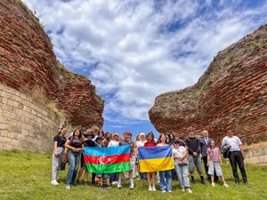 Организована экскурсия для украинских детей в регионы Азербайджана