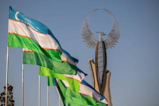 От независимости к демократическому управлению