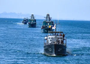 Военные корабли Азербайджана уничтожили разведгруппы условного противника