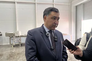 Кабмин дополнительно выделил 680 млн сомов на поддержку МСБ и швейной отрасли, - Амангельдиев