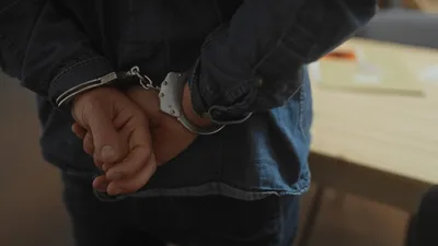Менеджер автосалона взял у покупателей 118 миллионов тенге и сбежал из страны - МВД