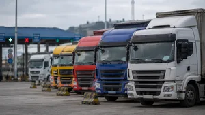160 авто не прошли контроль на границе Казахстана: в чем причина