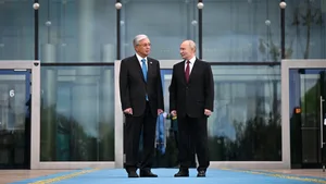 Семь основ, четыре тигра и один дуб. Как прошёл визит Путина в Казахстан