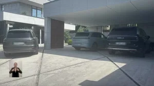 Коттеджи и люксовые авто нашли у организаторов сайта “Кыздар.нет“