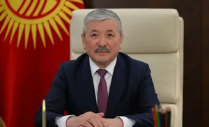 Адылбек Касымалиев поздравил спасателей страны с профессиональным праздником
