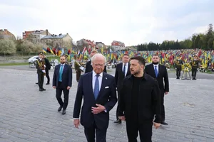 Король под звуки сирен: Швеция возвращается в историю Украины - АНАЛИТИКА