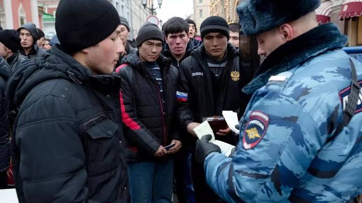 В российский реестр контролируемых лиц внесли 25 тыс. несовершеннолетних граждан Таджикистана