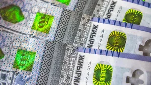 Казахстанцы взяли кредитов на 25 триллионов тенге
