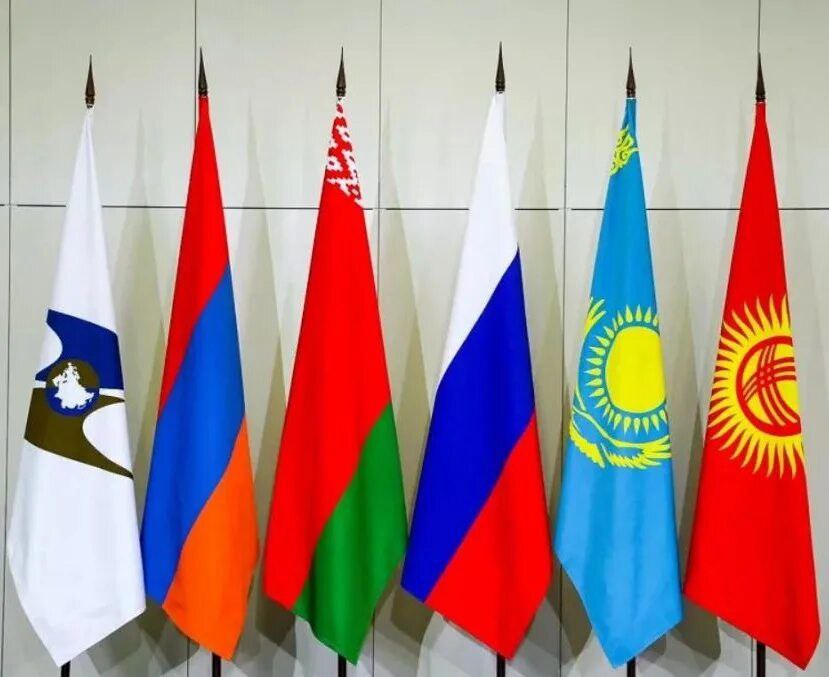 Кыргызстан остается в лидерах по росту грузо- и пассажироперевозок в ЕАЭС