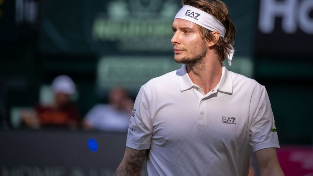 Александр Бублик пробился в полуфинал турнира ATP-250 в Штутгарте