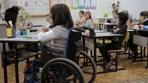 В КР готовят новые программы обучения для детей с инвалидностью