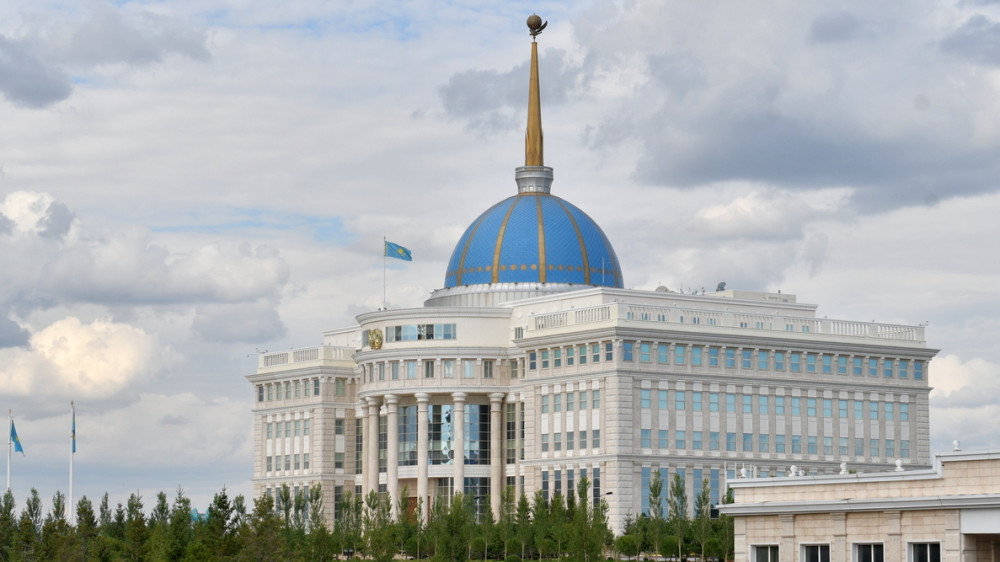 Токаев поздравил Назарбаева с днём рождения
