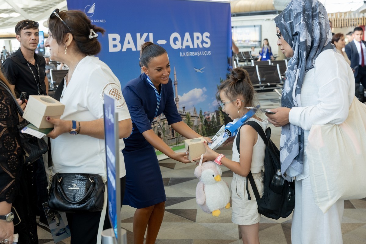 AZAL выполнил первый рейс из Баку в Карс